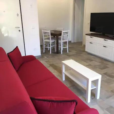 La Casa Di Gloria Apartment Леванто Екстериор снимка
