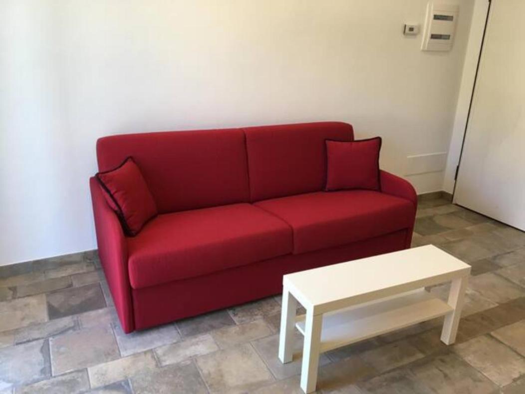 La Casa Di Gloria Apartment Леванто Екстериор снимка